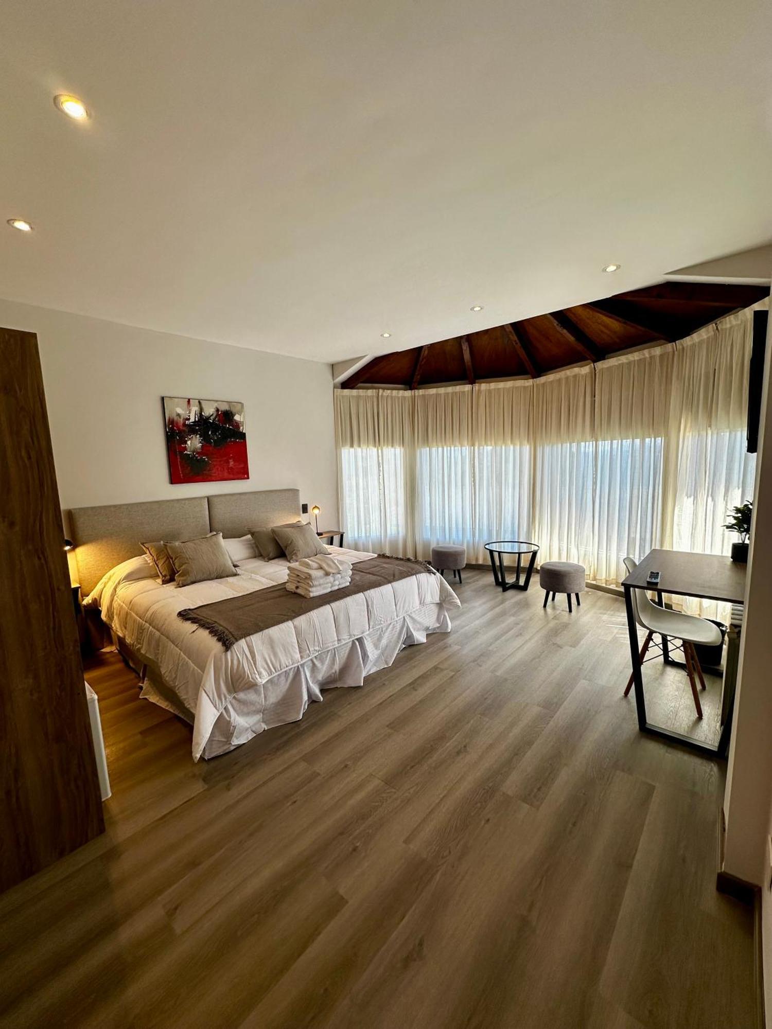 Nbh Lacus Boutique Hotel San Carlos de Bariloche Kültér fotó